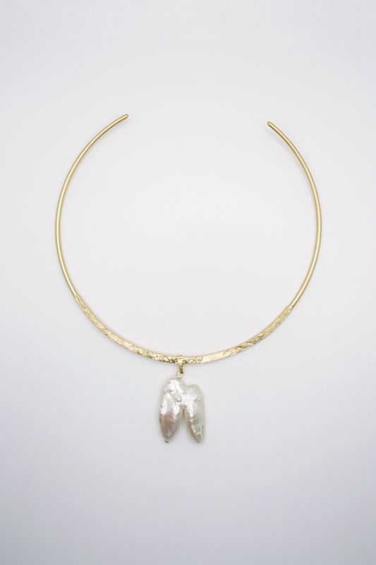 FLAT PEARL CHOKER