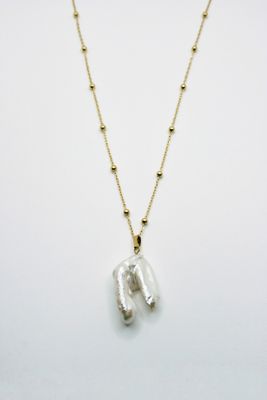 FLAT PEARL PENDANT