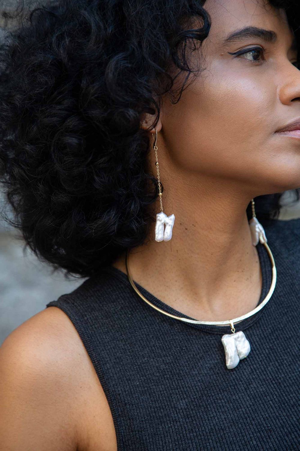 LONG FLAT PEARL EARRINGS