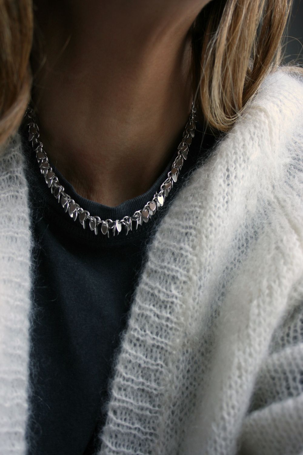 RHODIUM MILLEFEUILLE NECKLACE