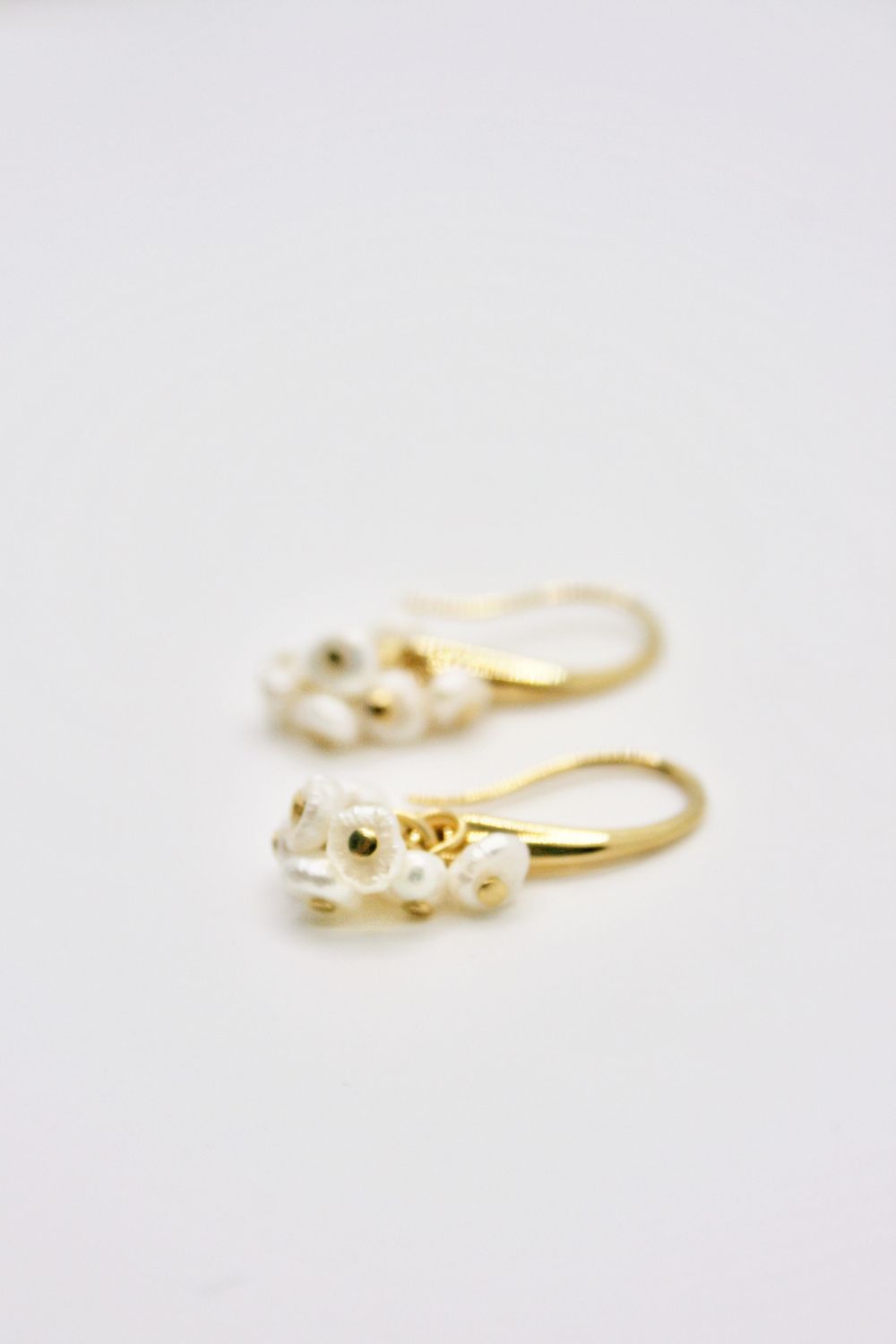 CLUSTER EARRINGS