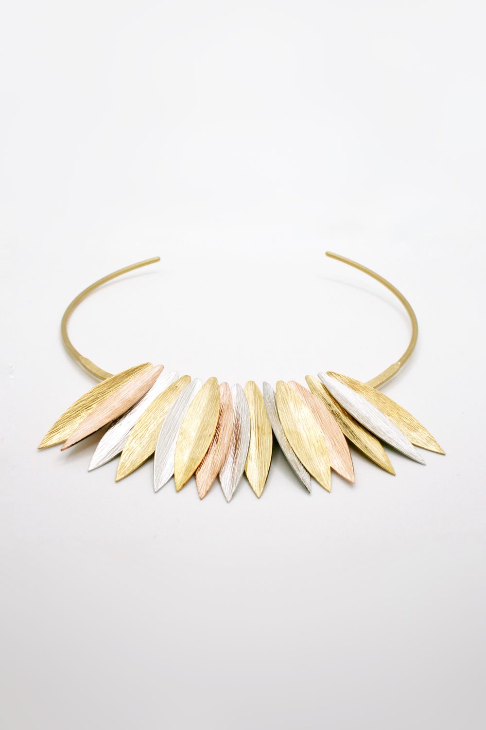 XL TRICOLOR MIMOSA NECKLACE