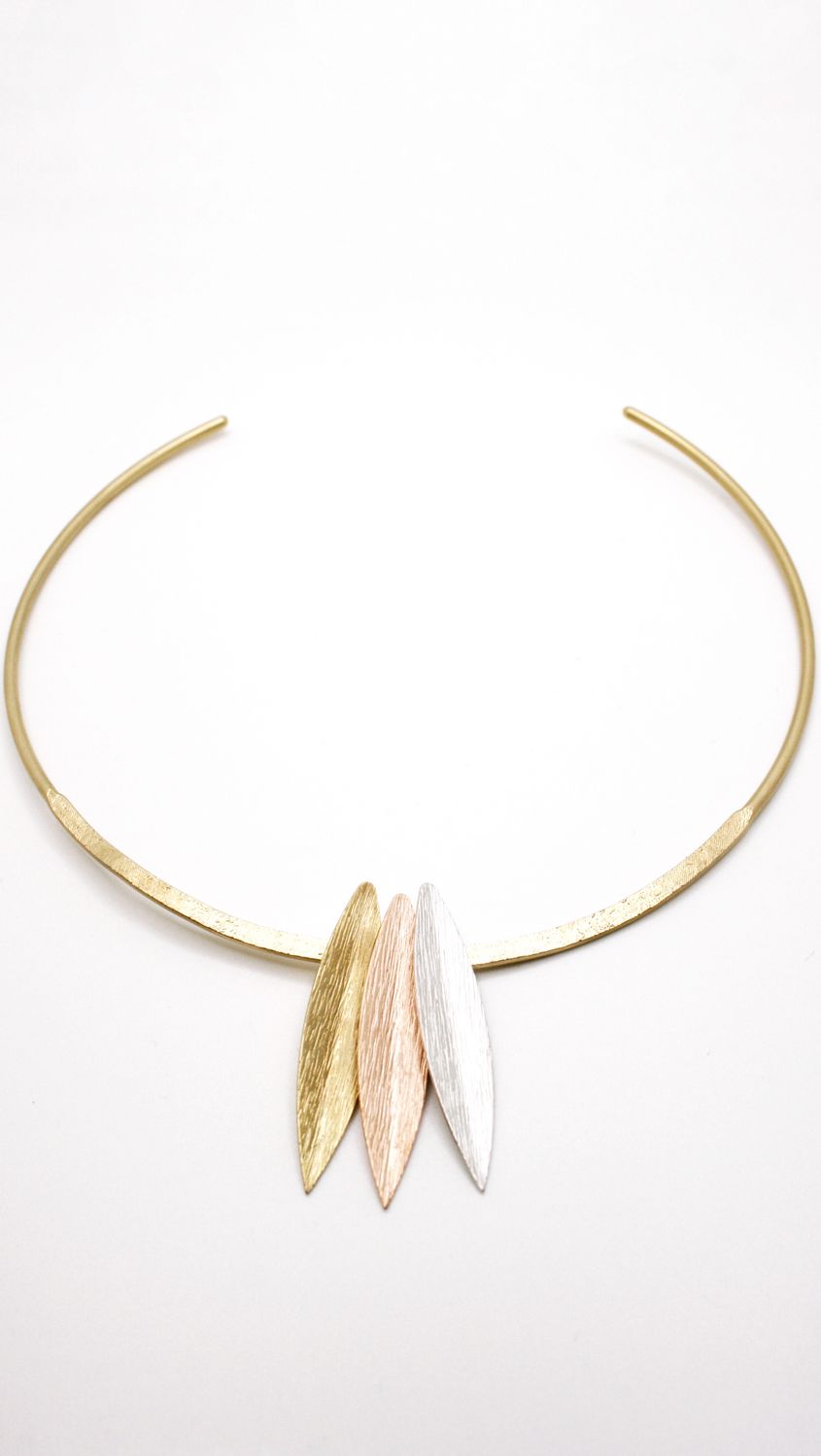 XL TRICOLOR MIMOSA NECKLACE