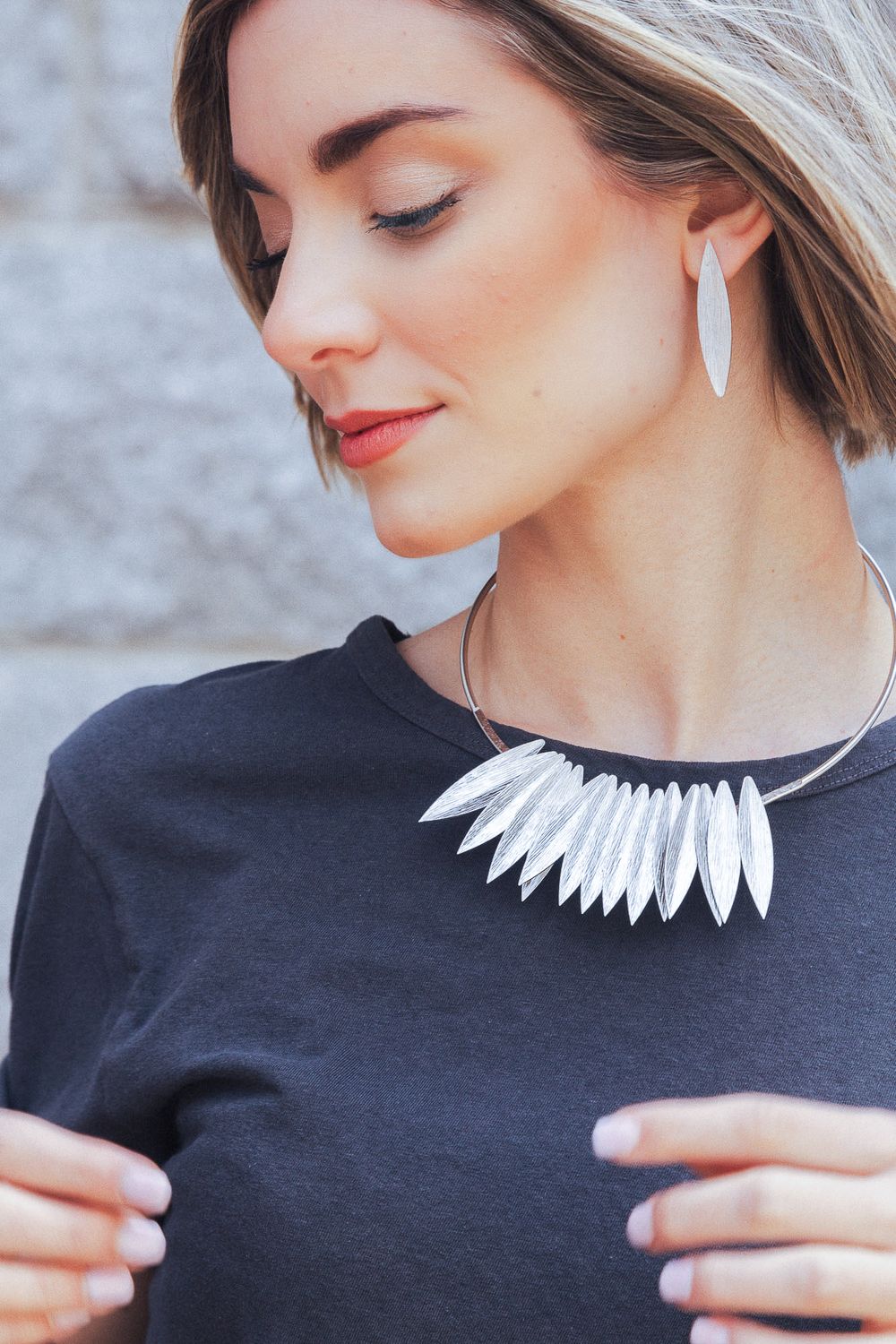 XL RHODIUM MIMOSA NECKLACE