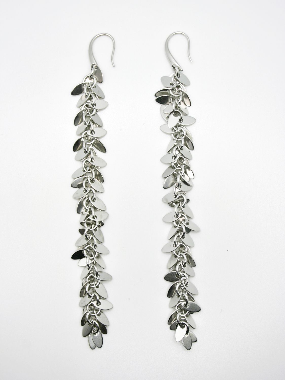 XL RHODIUM MILLEFEUILLE EARRINGS