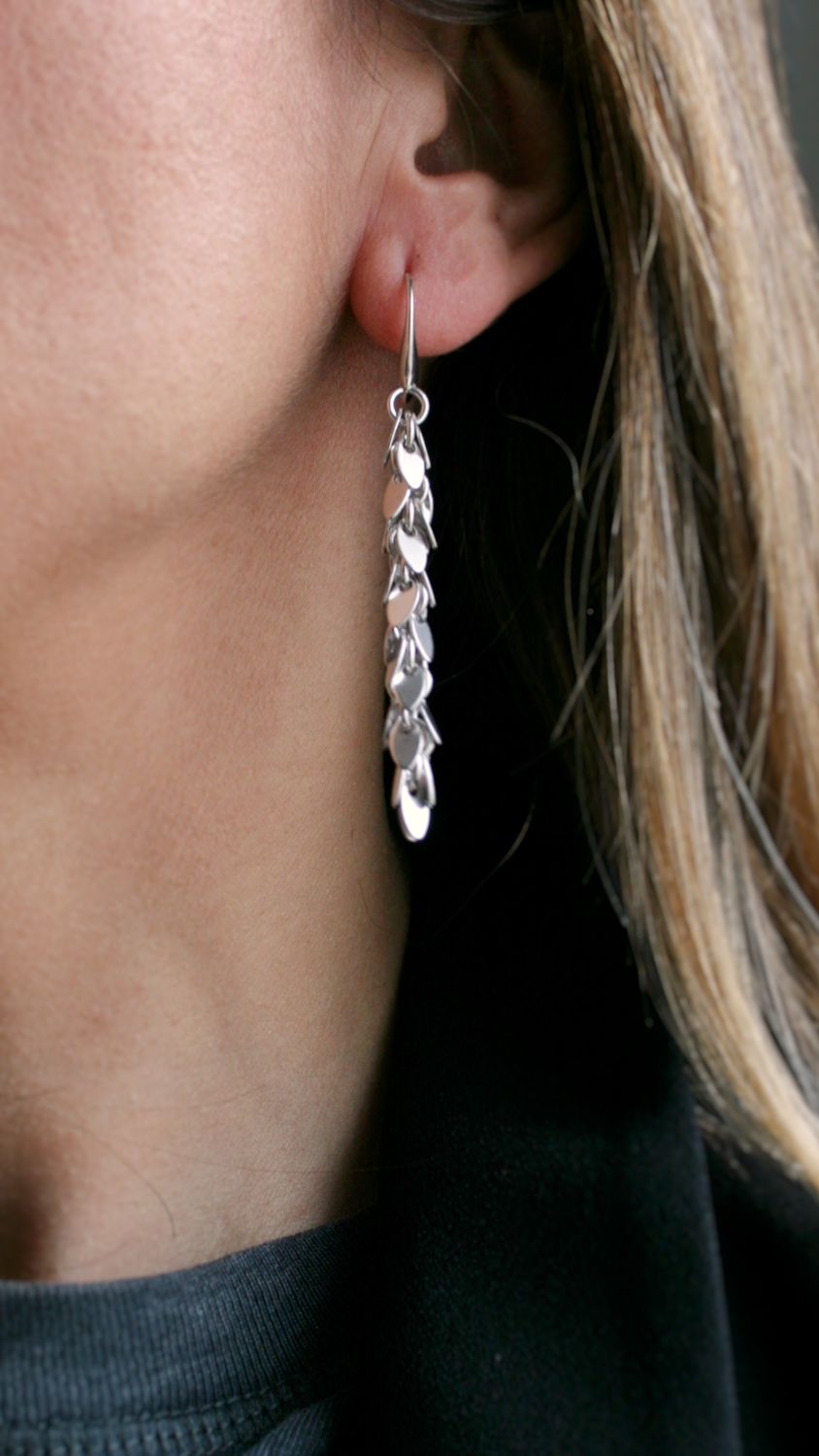 RHODIUM MILLEFEUILLE EARRINGS