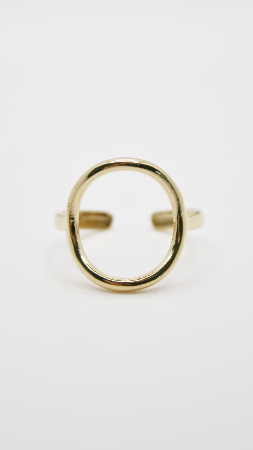 CIRCLE RING