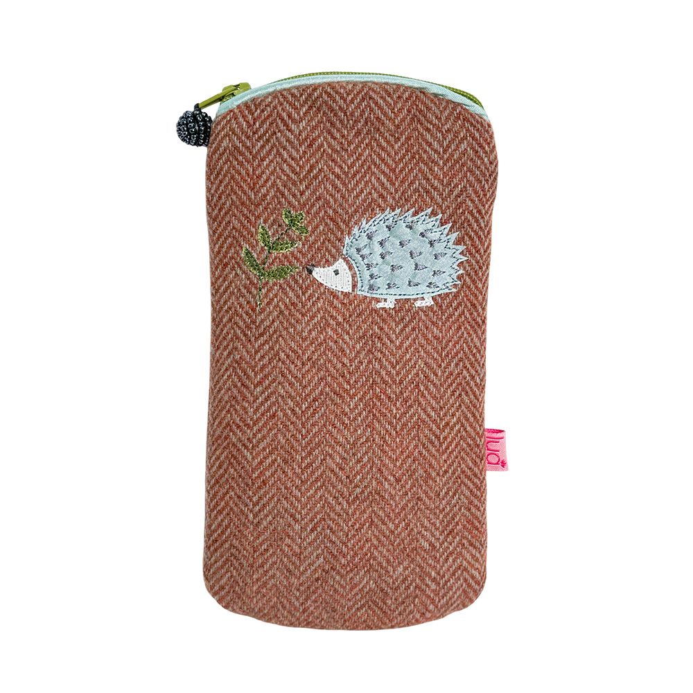 Lua Hedgehog Glasses Case - Rust Herringbone