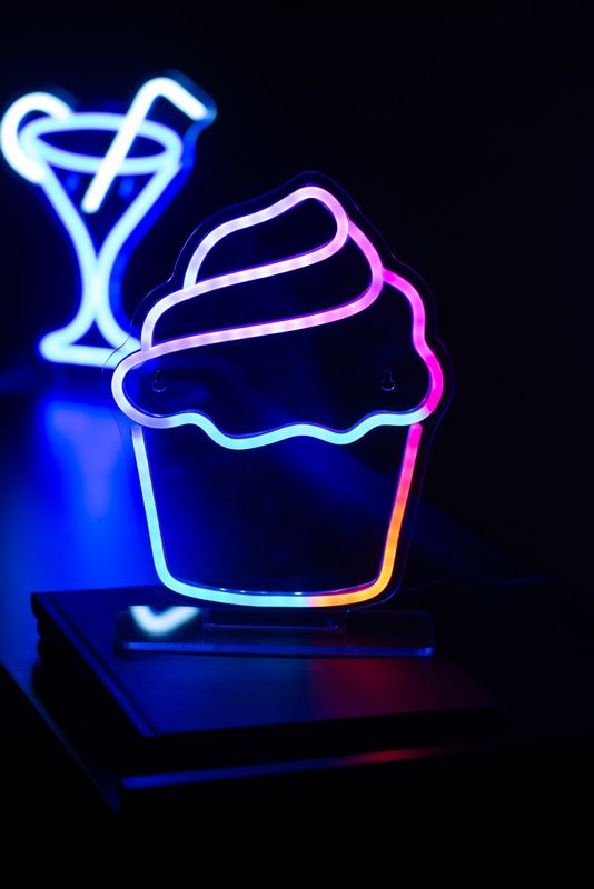 Leitmotiv Cupcake Colour Changing Neon Light