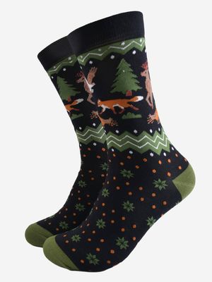 Men&#39;s Woodland Animals Bamboo Socks - Black/Green (Size 7-11)
