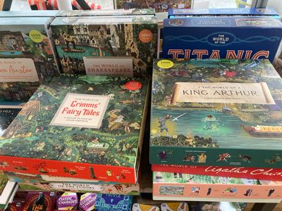 Jigsaw puzzles