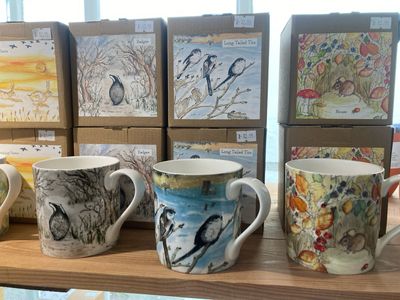 Mugs