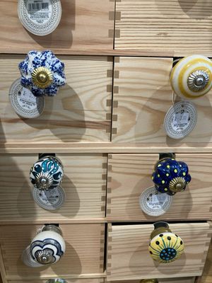 Drawer Pulls &amp; Hooks