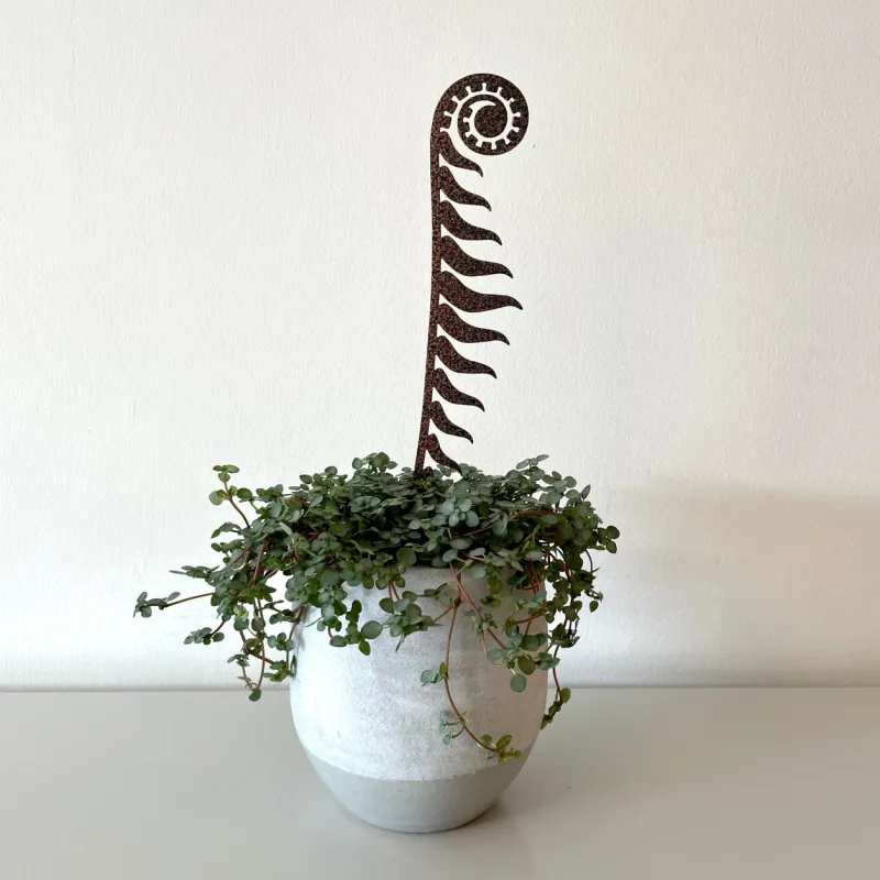 Bronze Fern Pot Stem