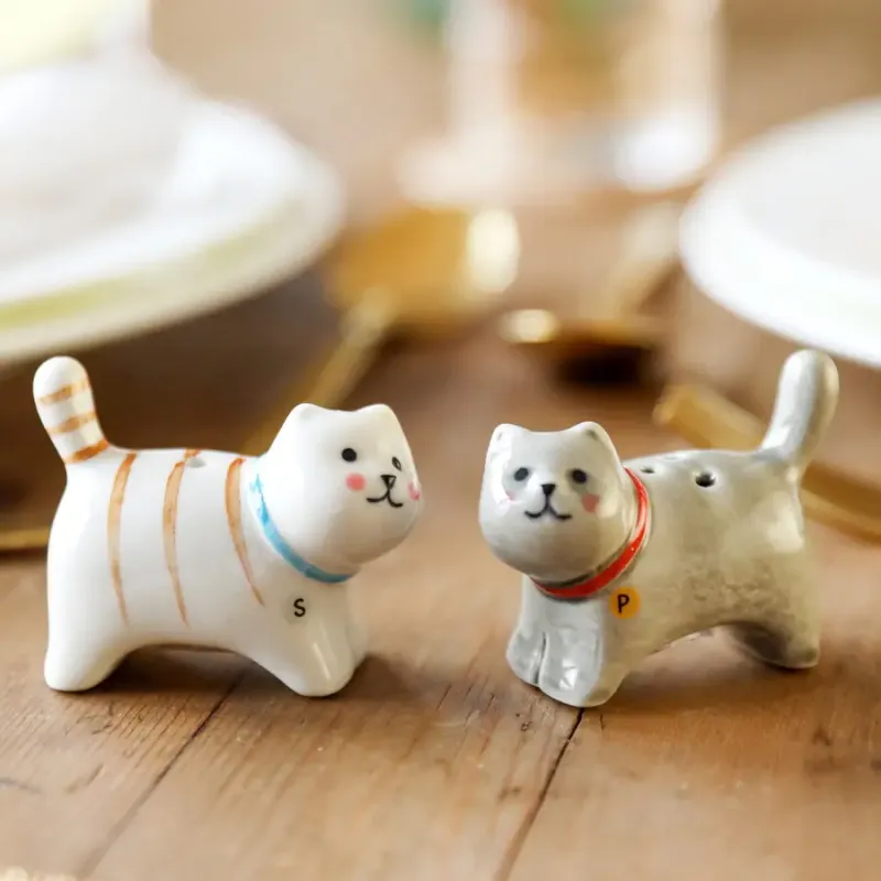 Ceramic Cat Salt &amp; Pepper Shakers