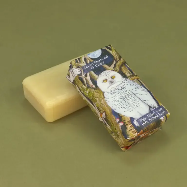 Autumn/Winter Green Oakwood &amp; Cedar 150g Natural Soap