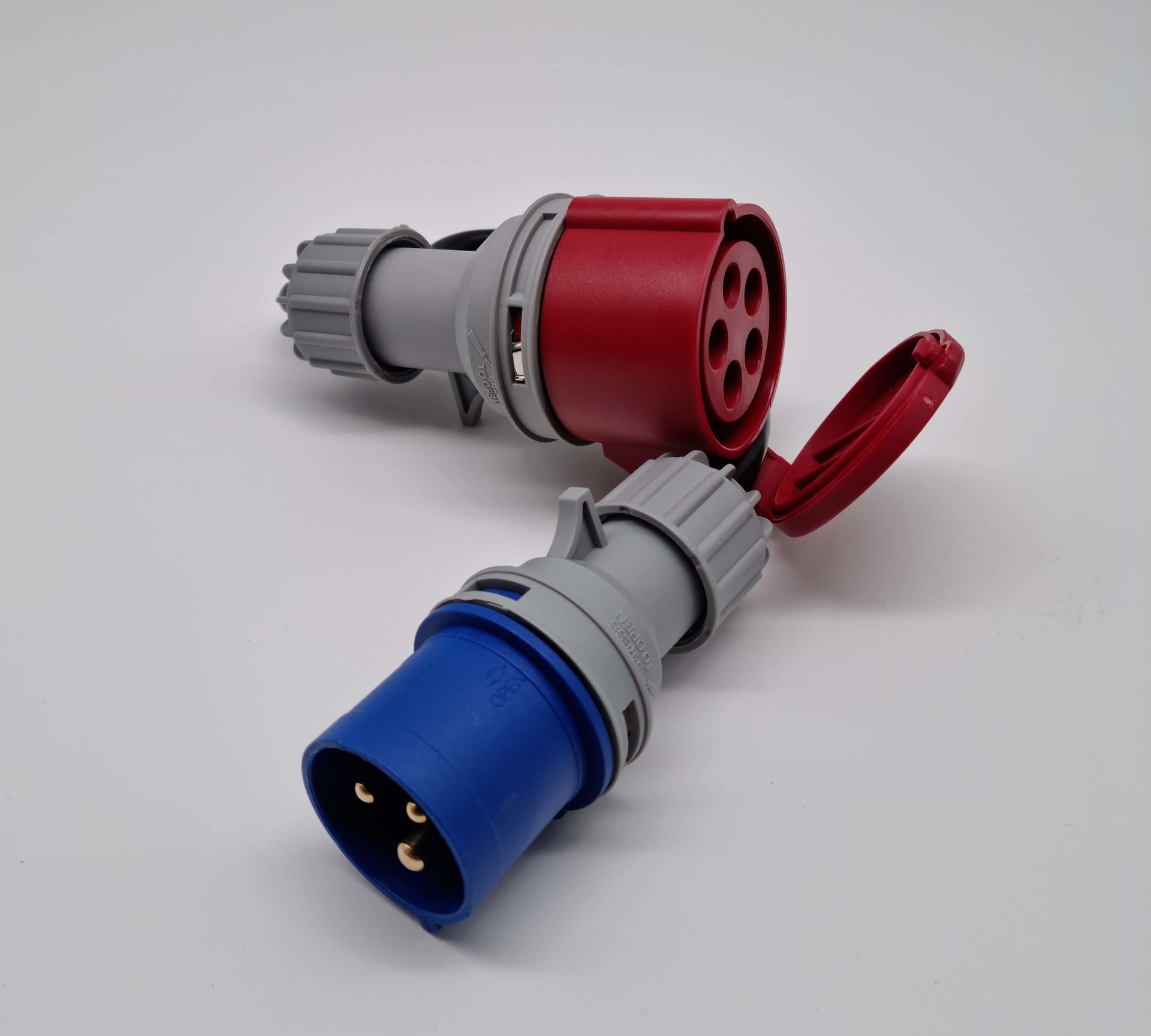 CEE Adapterkabel | CEE 3Pole zu CEE 5Pole | 16A 3,6kW 1Phasig | 30cm