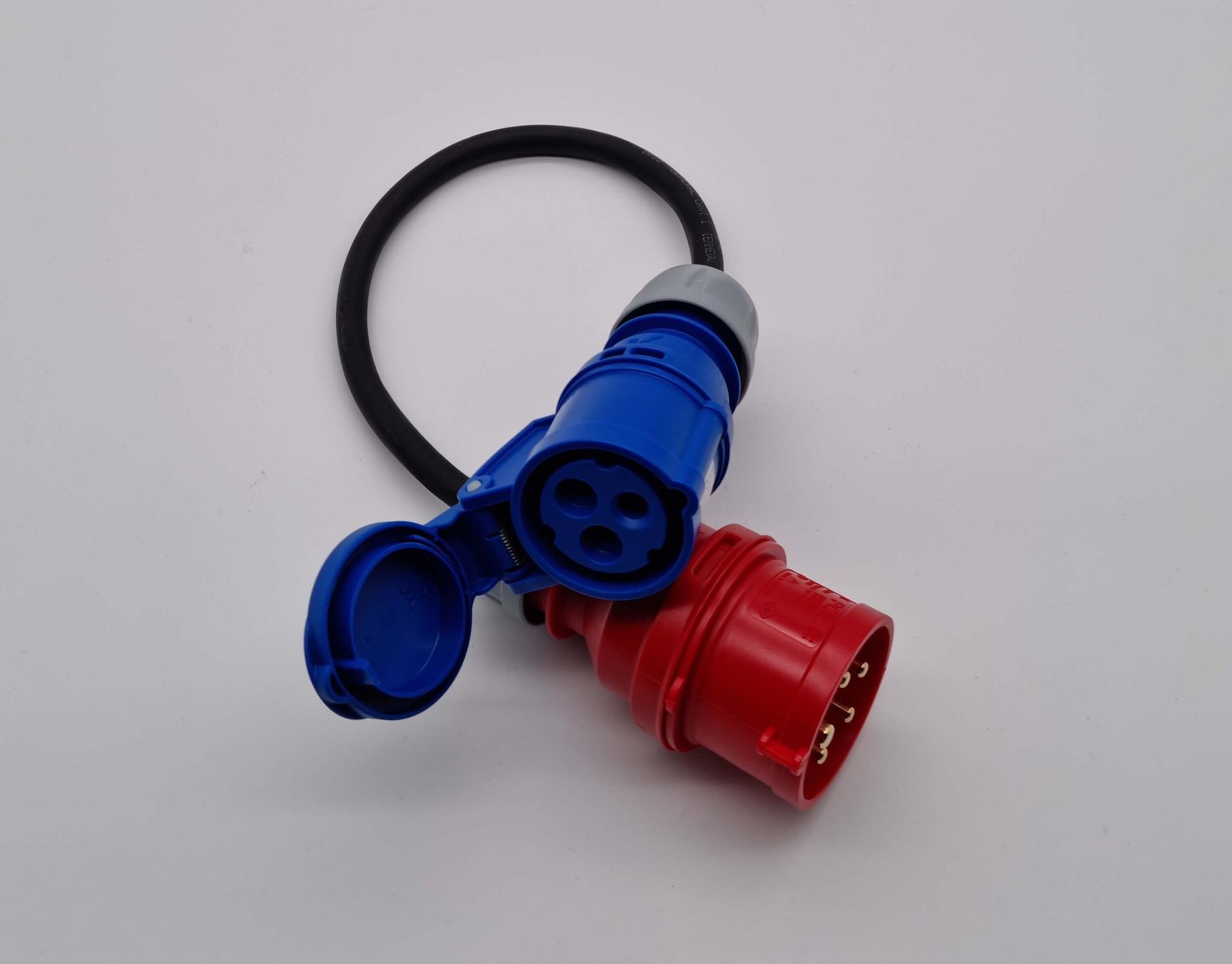 CEE Adapterkabel | CEE 5Pole zu CEE 3Pole | 16A 3,6kW 1Phasig | 30cm