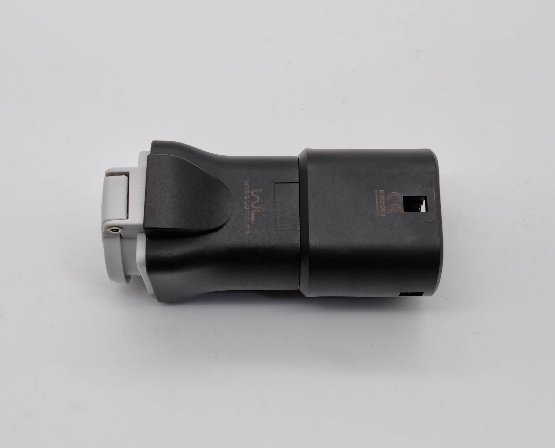 WIRELOAD V2L Adapter | 16A 3,6kW 1Phasig | inkl. Tasche