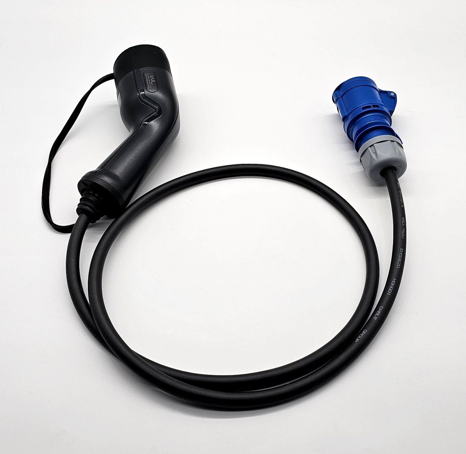 Adapterkabel | Typ2 zu CEE 3Polig | 16A 3,6kW 1Phasig
