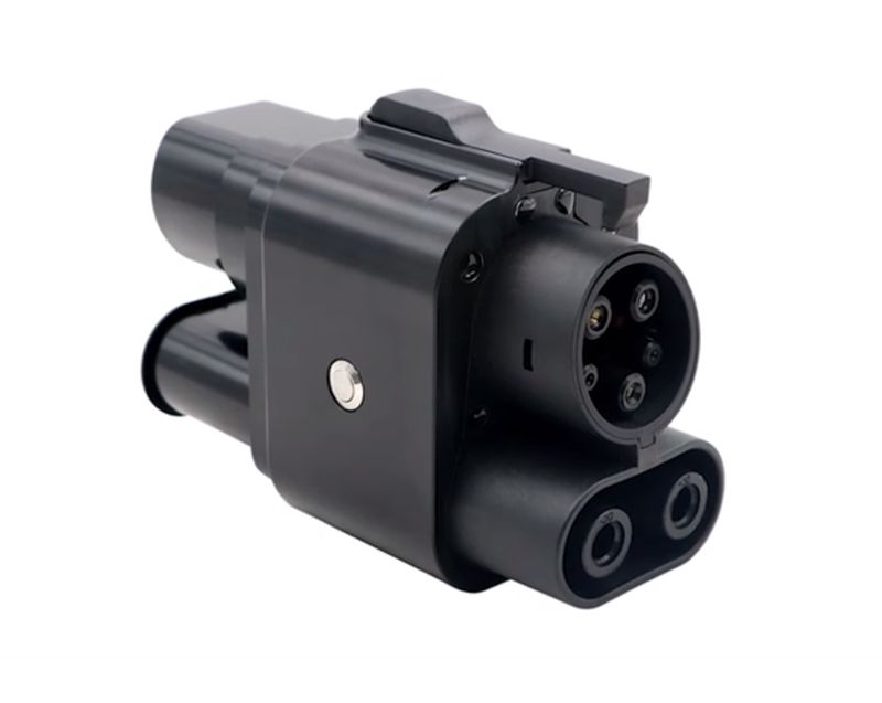 CCS2 zu CCS1 | EV-Adapter | max. 250kW DC | inkl. Box CCS2 zu CCS1 | EV-Adapter | max. 250kW DC | inkl. Box