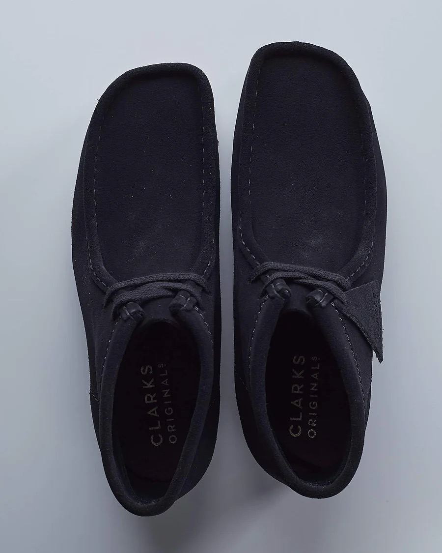 Clarks 2024 wallabees black