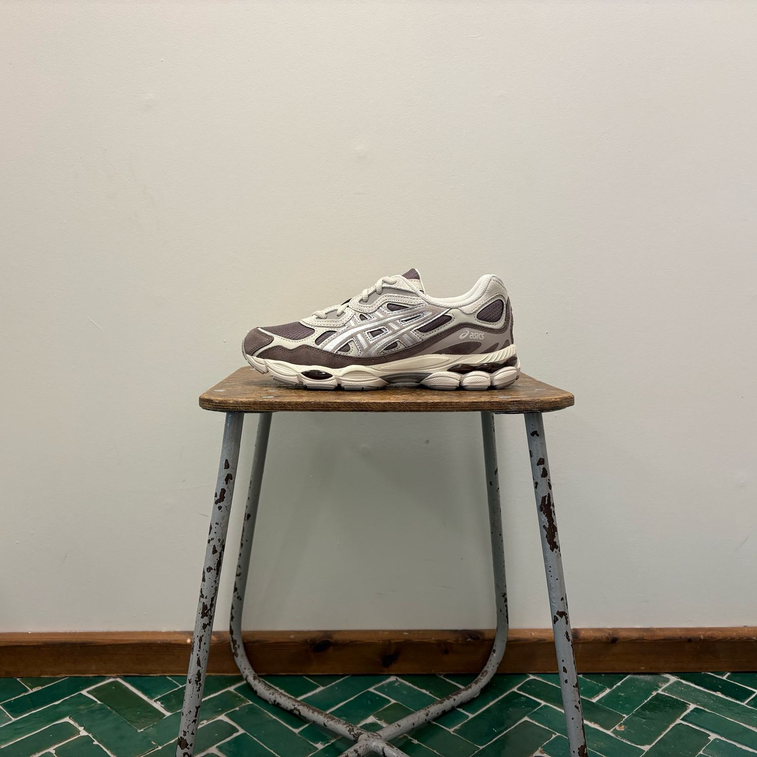 Asics GEL-NYC Cocoa Powder/Pure Silver 1203A739-200