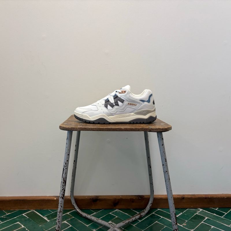 Karhu Fusion XT Blanc De Blanc / Hematite Hematite F850023