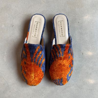 IKAT Slipper Rund - "Krebs" Orange, Blau IKAT Slipper Rund - "Krebs" Orange, Blau