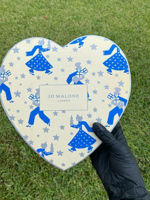 AUTHENTIC JO MALONE SET - 6 PIECES