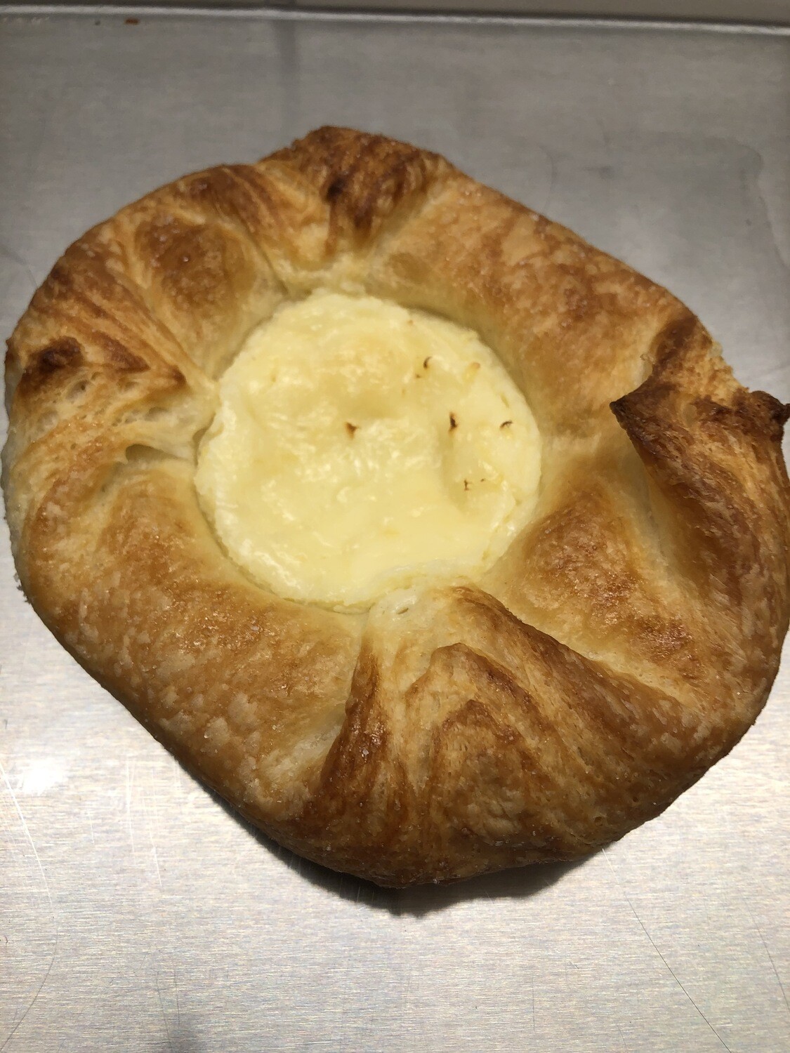 Lemon Cream Cheese with seasonal fruit Croissant