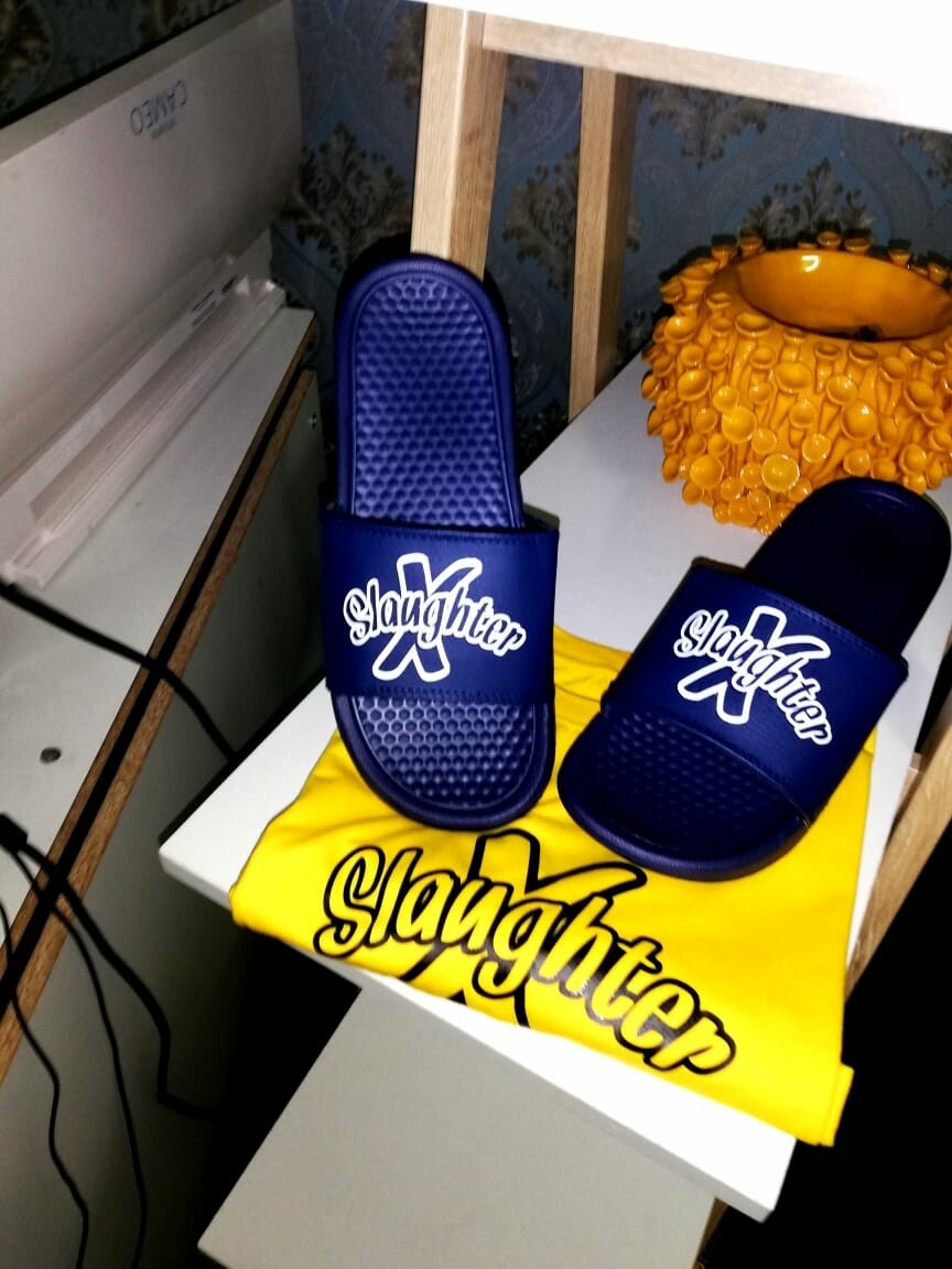 Tee and flops combo