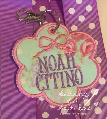 Scalloped Bow Backpack Tag
