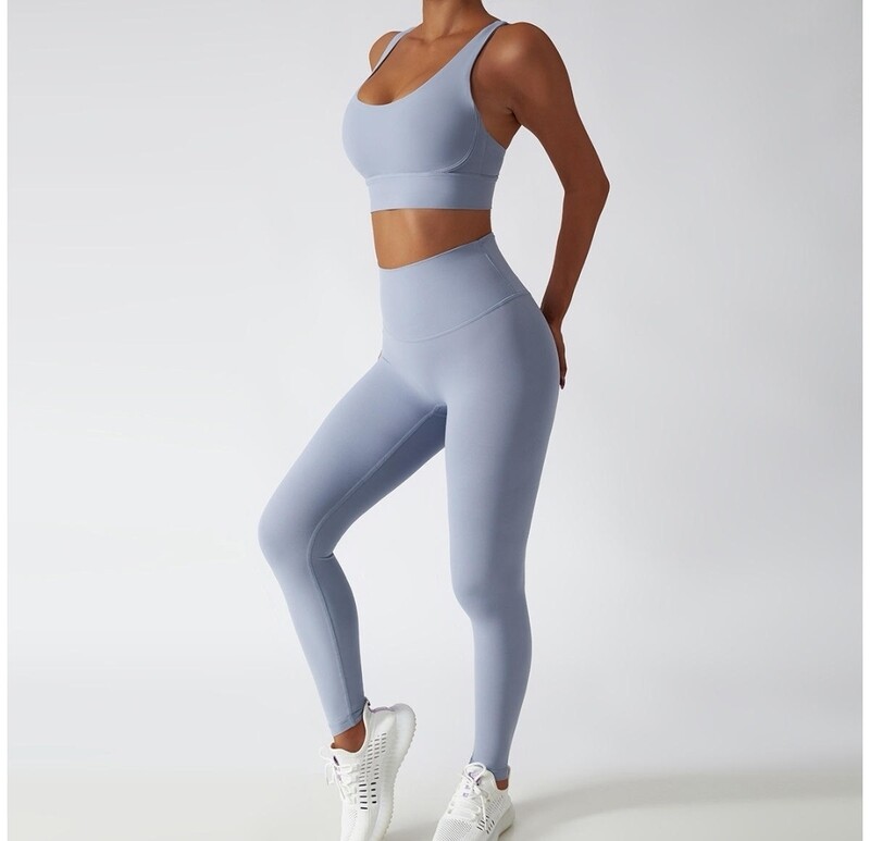 اوت فيت رياضي قطعتين light blue 
