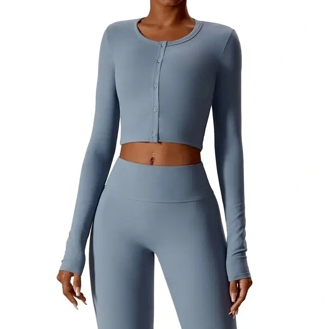 -بدله رياضيه قطعتين لون light blue 