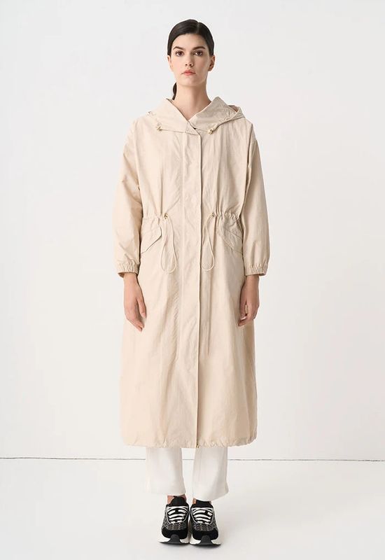 Rain coat جاكيت مقاوم للماء رياضي وللحياه اليوميه والسفر بيج
