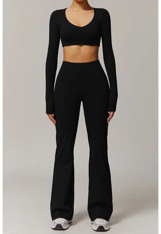لقنز flare pants