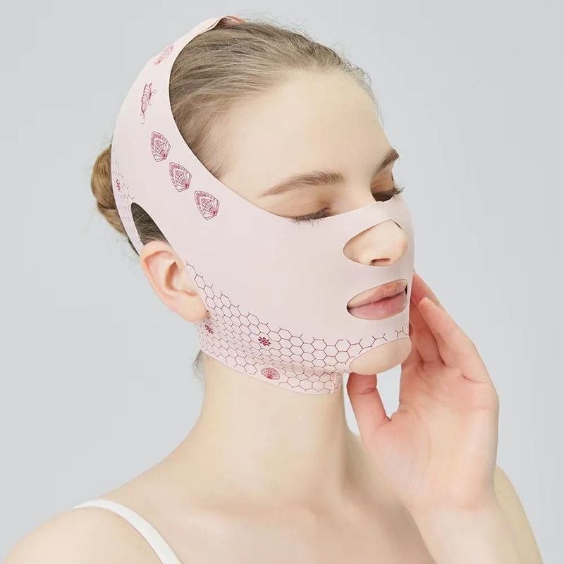 Bella v mask