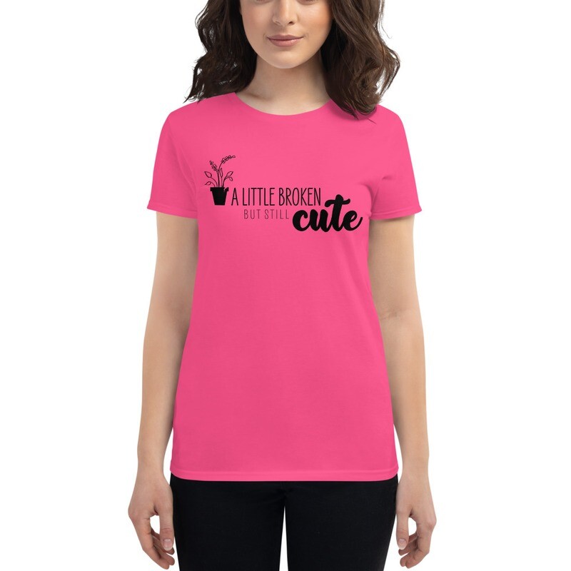 Broken Women&#39;s Short Sleeve T-Shirt
