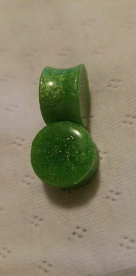 16mm Green Plugs