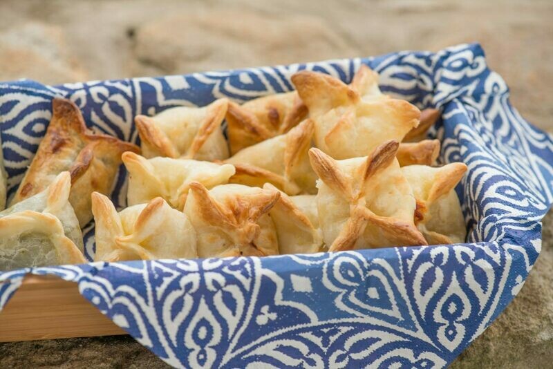Empanadas Gluten Free Cocktail Size (per dozen)