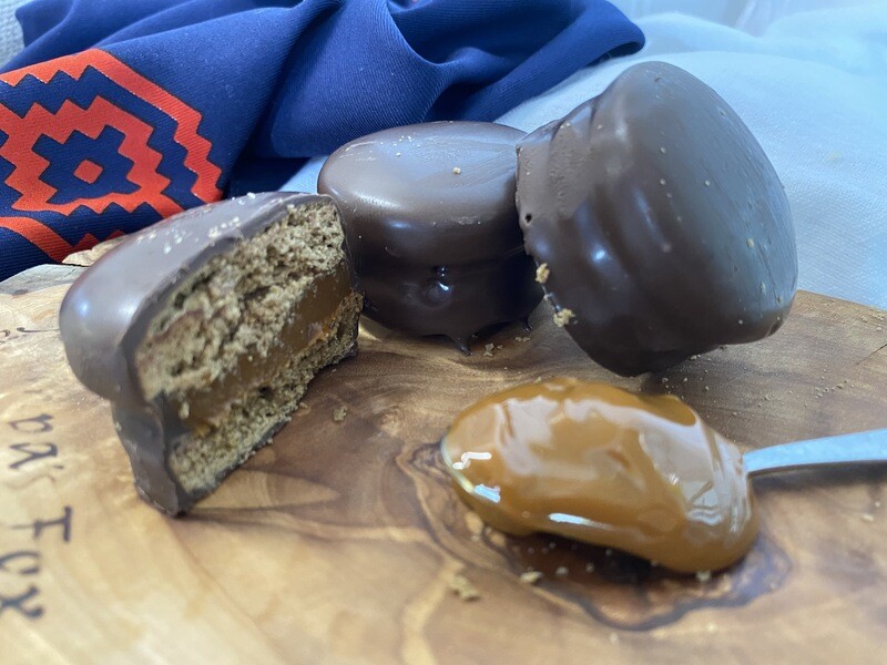 Chocolate Alfajores (per dozen)