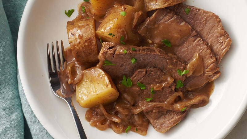 Oven Roasted Beef with roasted onions & potatoes (Serves 2)