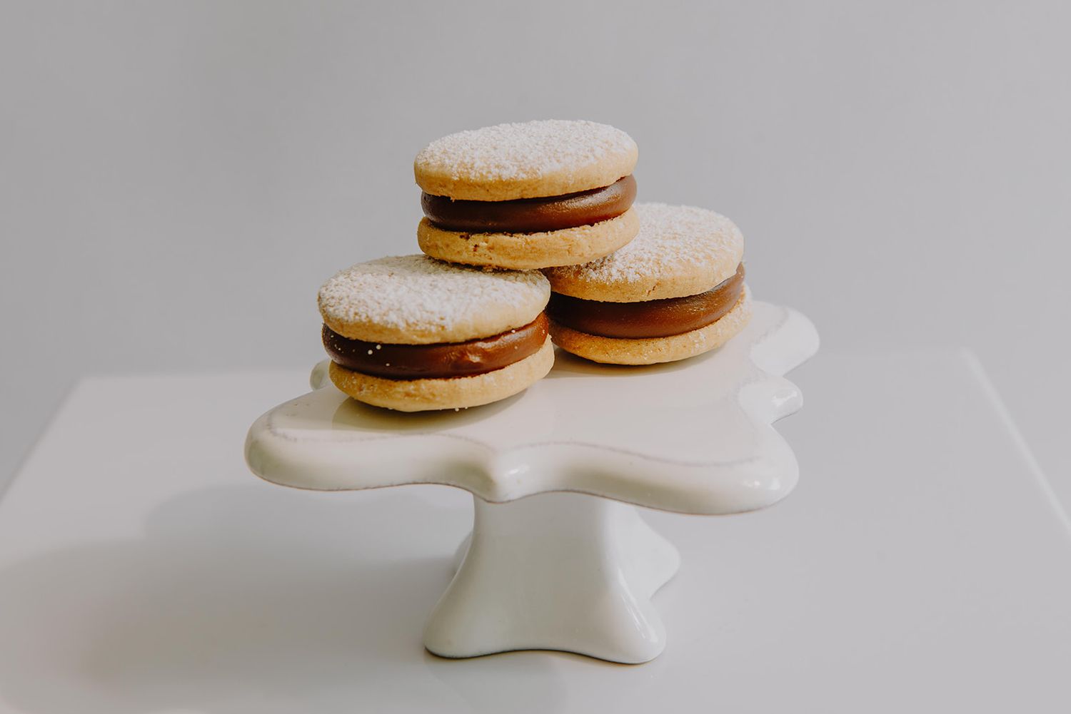 Alfajorcitos de Maizena (per dozen)