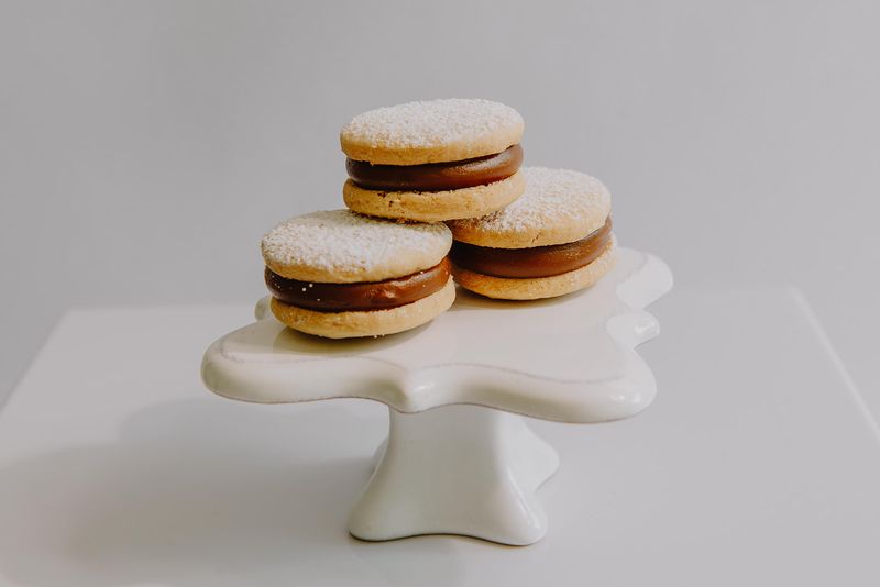 Alfajorcitos de Maizena (per dozen)