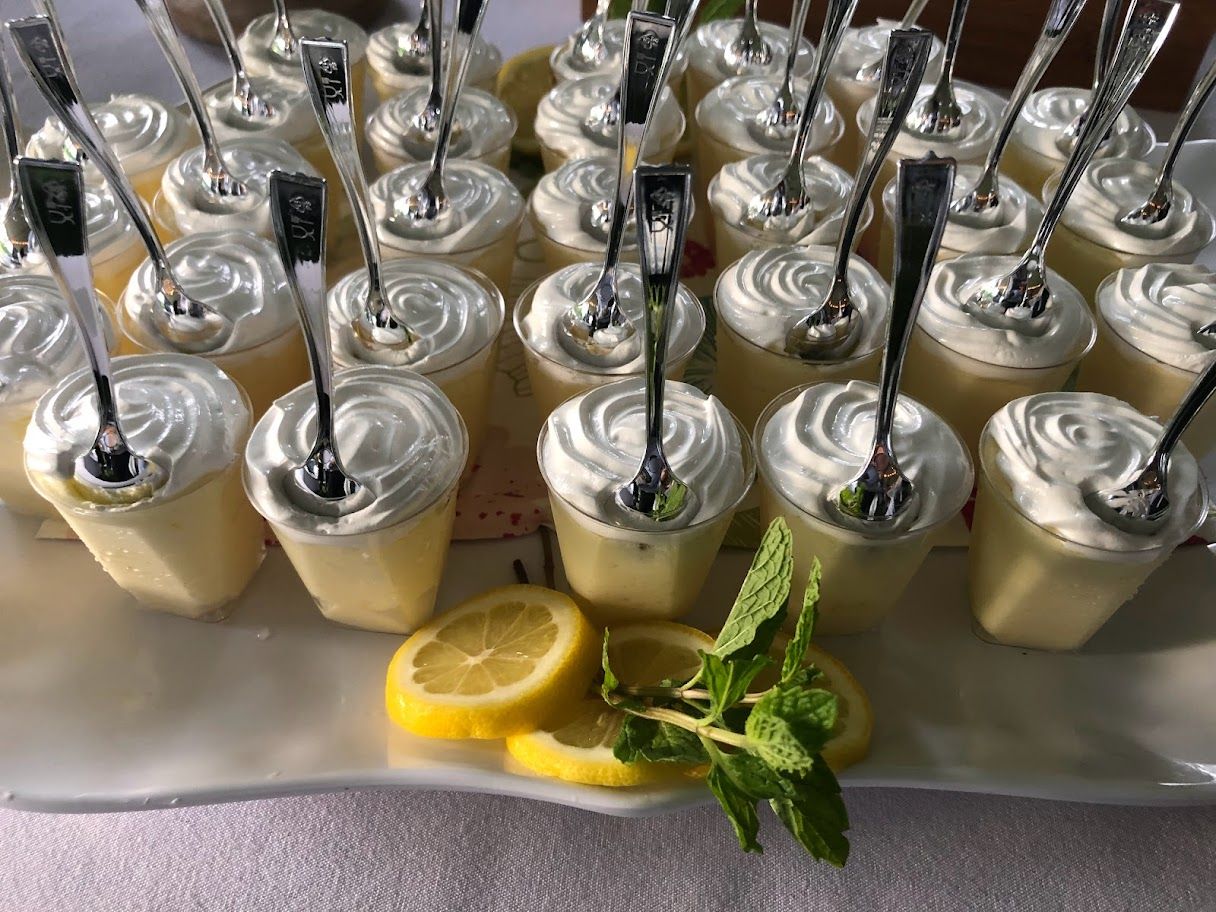 Mini Mousses (2 dozen)