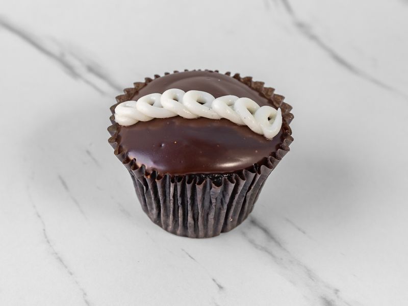 Tuxedo Cupcake