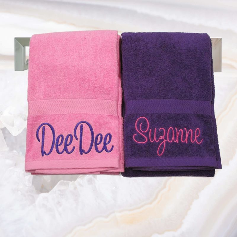 Luxurious Personalized Bath Towel - Elegant Bathroom Decor