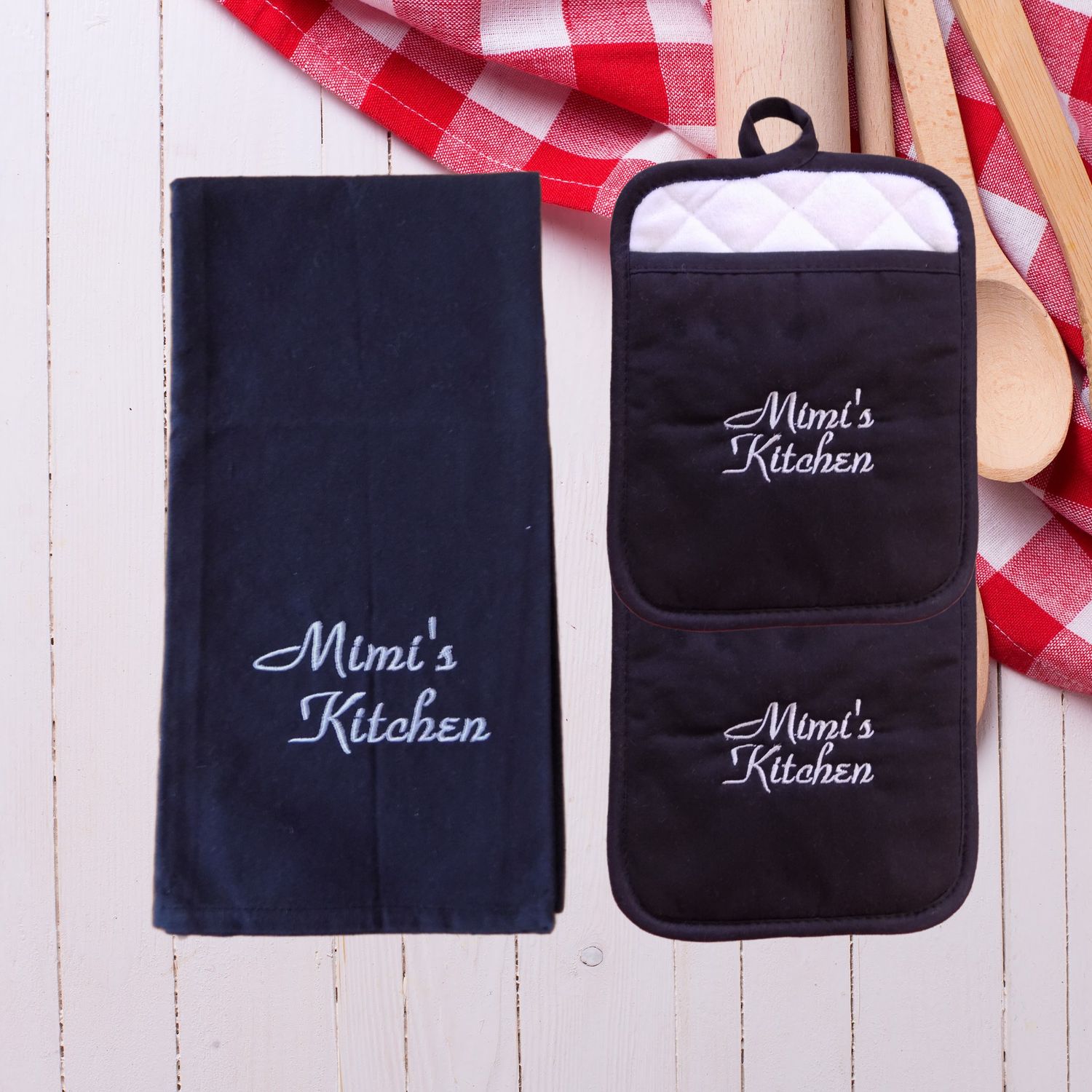 Mimi&#39;s Kitchen Essentials: Custom Pot Holder and Towel Set