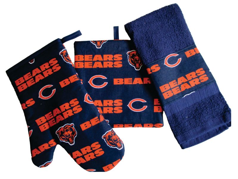Chicago Bears 3 Piece Kitchen Gift Set, with Personalized Towel.